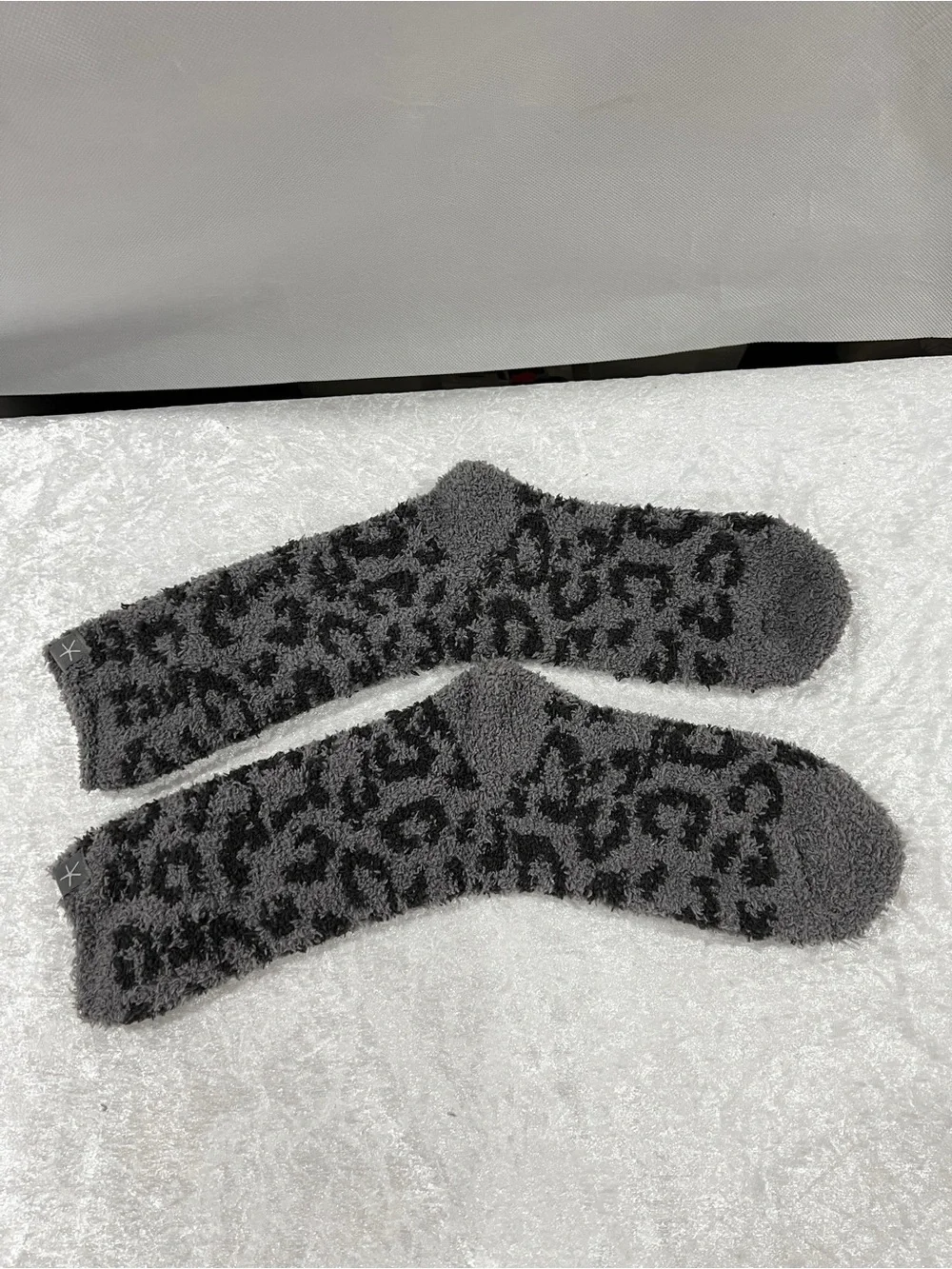 Barefoot Dreams CozyChic Women's In The Wild Socks Leopard Print Gray One Size